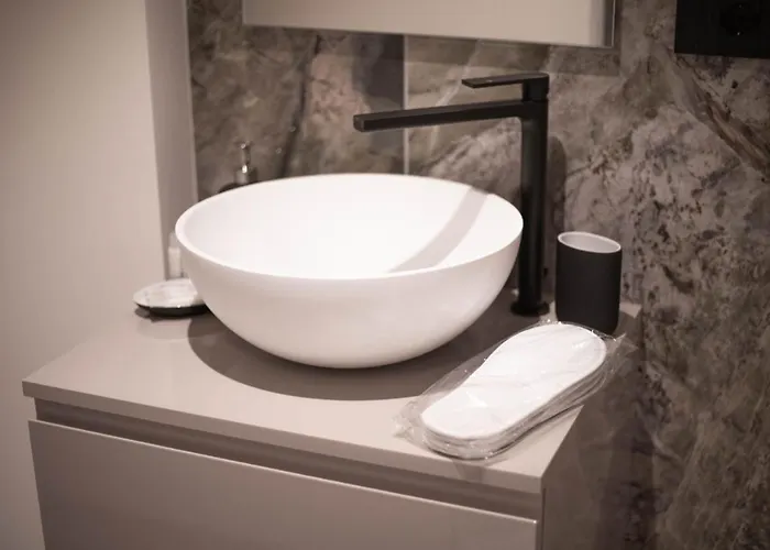 Exclusive Retreat Few Steps From Duomo - 1 아파트 밀라노